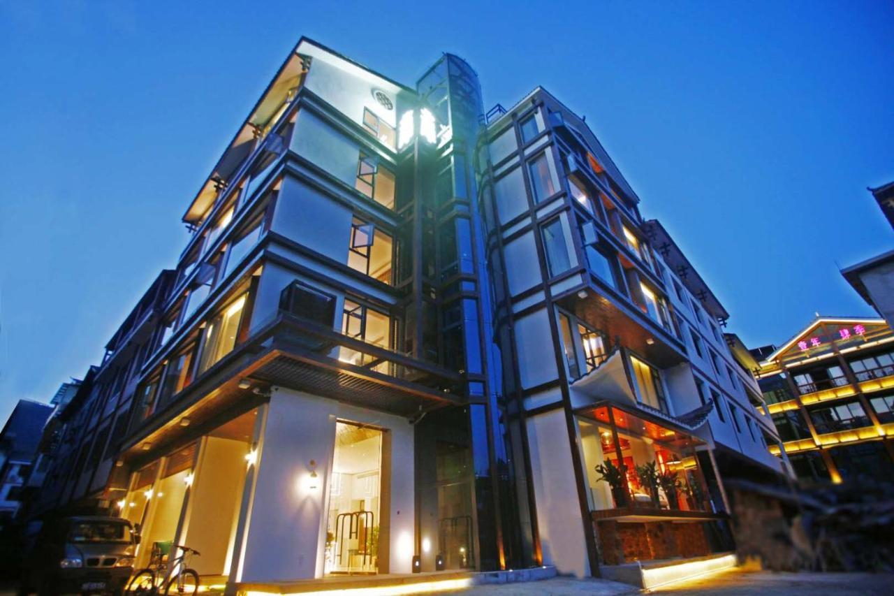 張家界武陵源北岸輕奢客棧 森林公園店 Hotel Zhangjiajie Exterior photo